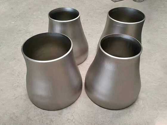 Stainless steel butt welded concentric reducer
