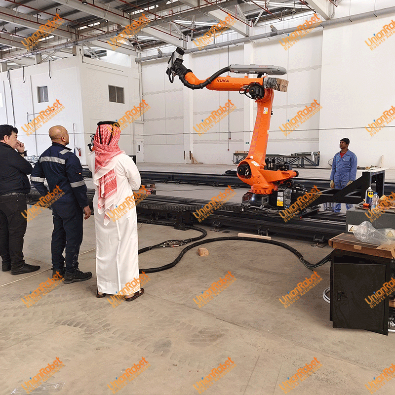 Milling robot with HSD spindle