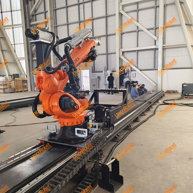 Milling robot with HSD spindle
