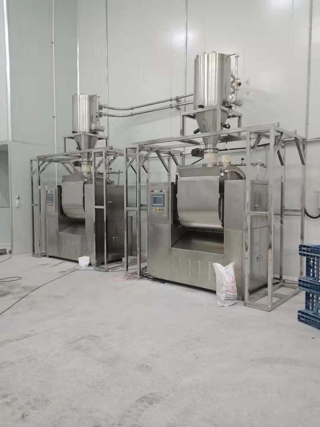 In 2009, we started to do international business in global from Alibaba.com.