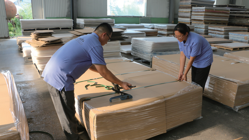 How are acrylic sheets manufactured?