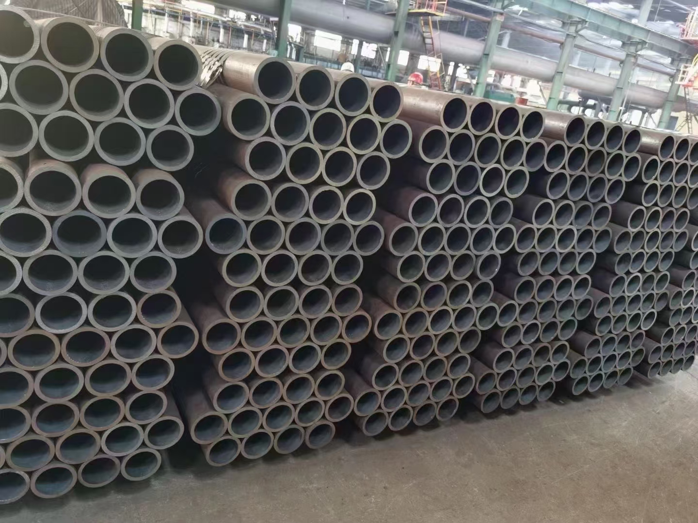 Precision seamless pipe