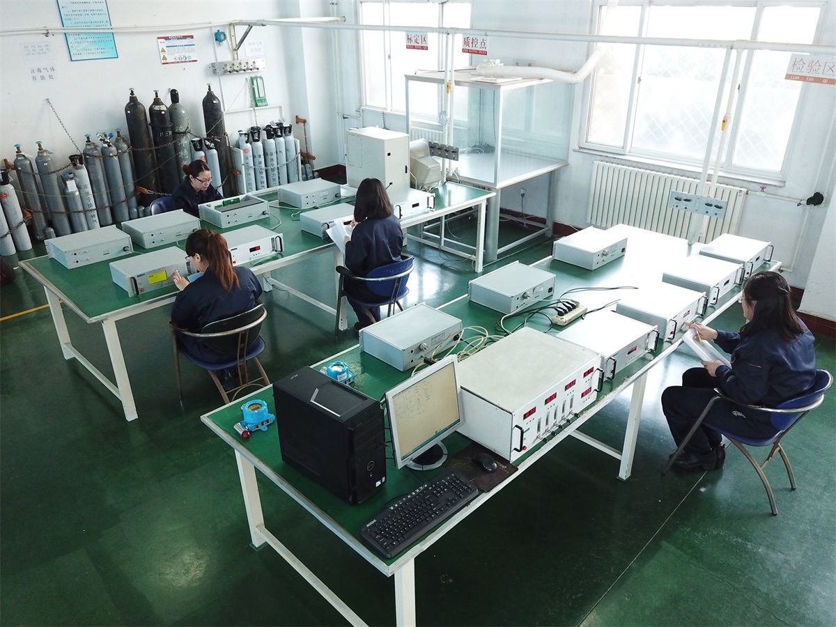 PPB vs PPM Gas Analyzers: Which One Fits Your Industrial Needs?