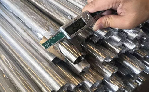 S32205 Stainless steel pipe