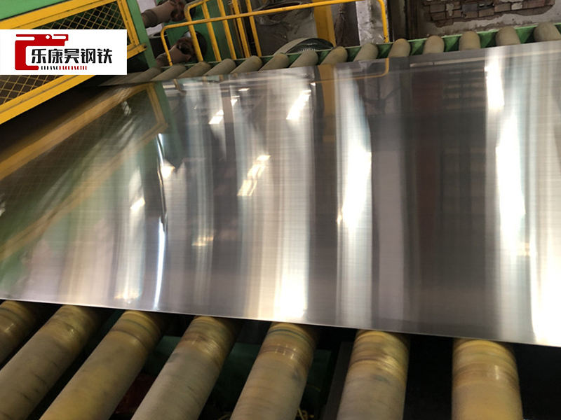 Cold-rolled 316 aisi304 sus304 ss201 430 2b 0.5mm 1mm 2.5mm stainless steel sheets