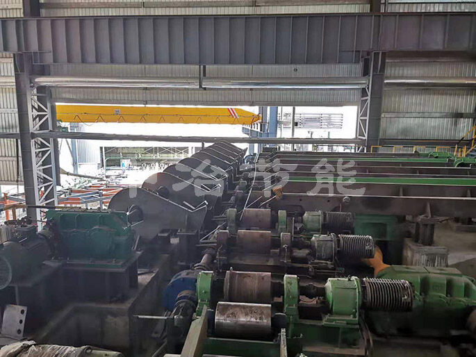 Incoming steel roller table