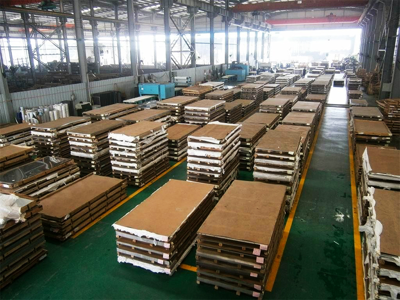 Stainless steel plate