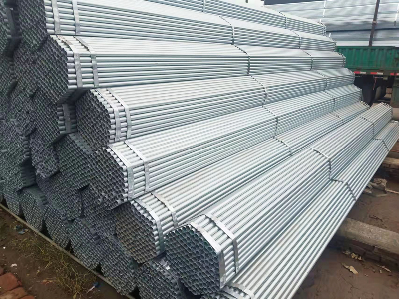 Stainless steel pipe