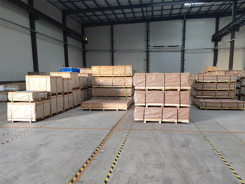 Aluminum plate
