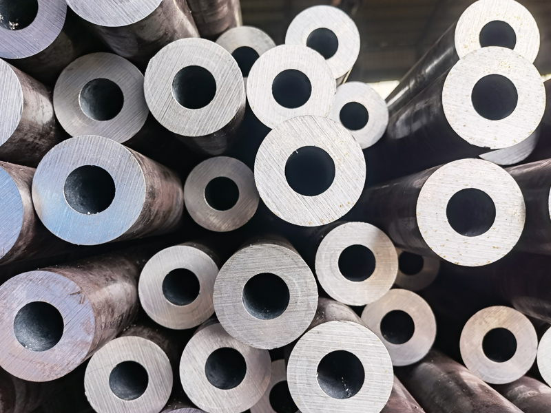Aluminum tube