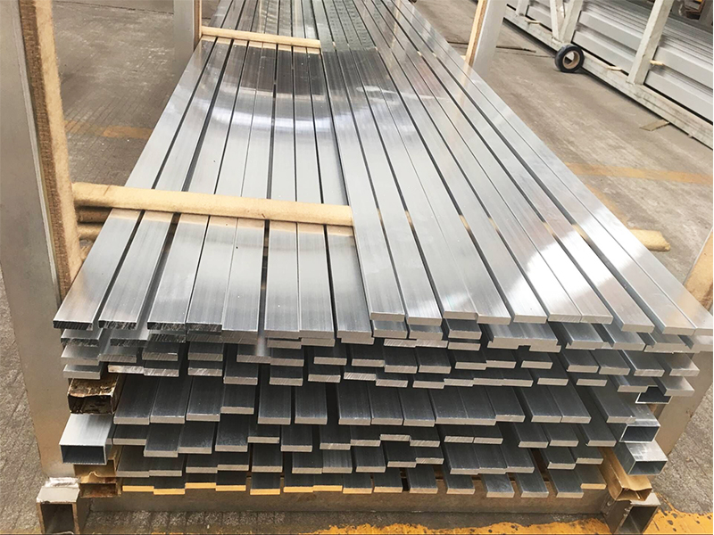 Aluminum row
