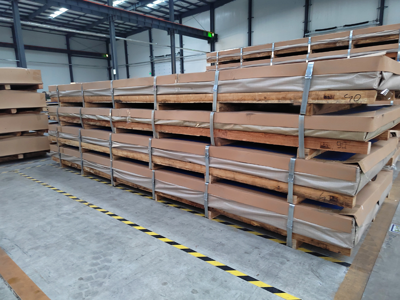 Carbon steel plate