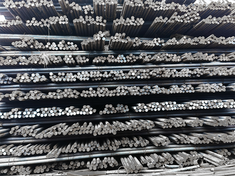 Carbon steel rod