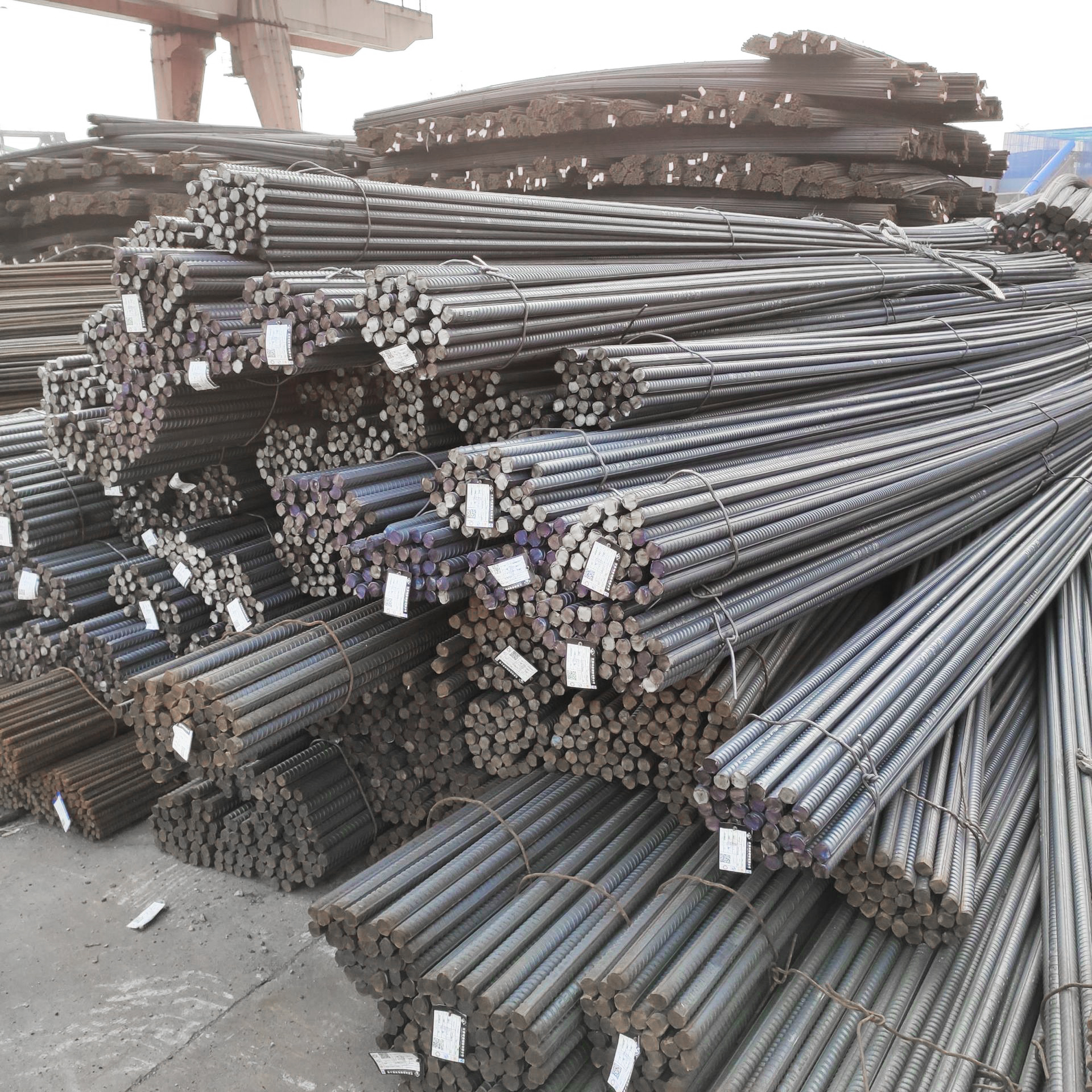 Precision rolled special threaded steel