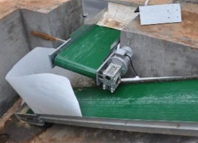 The types of manure remover in poultry farm (4).PN