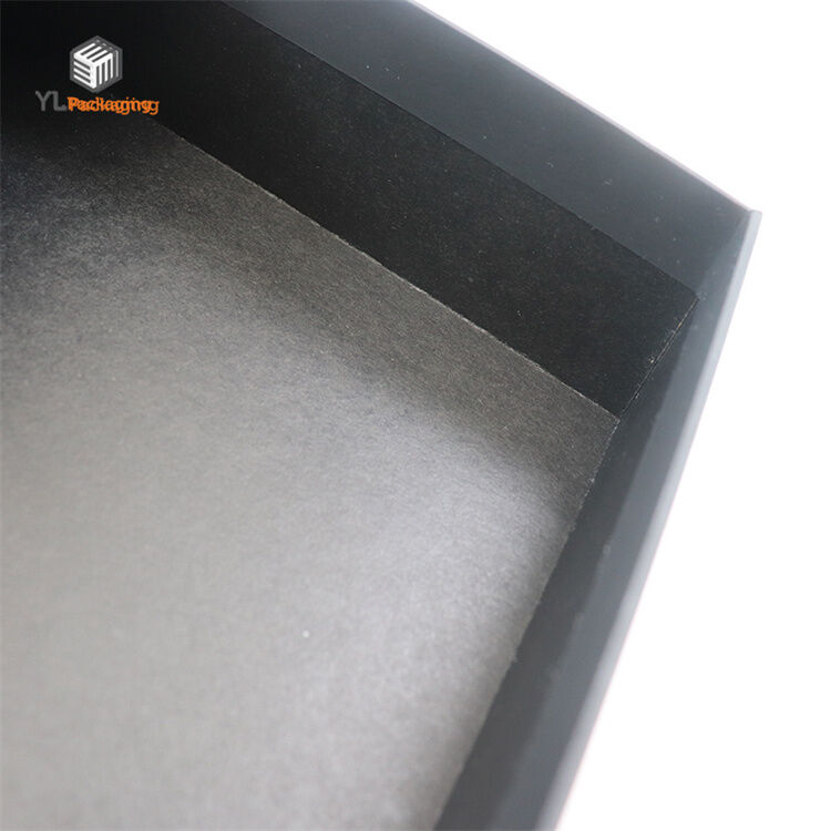 custom clothing boxes