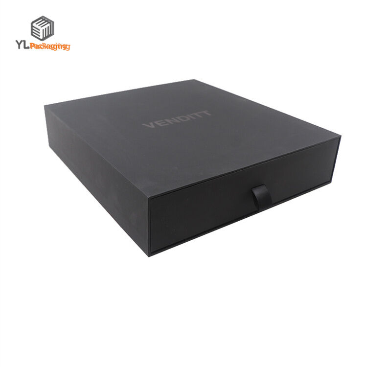 custom clothing boxes