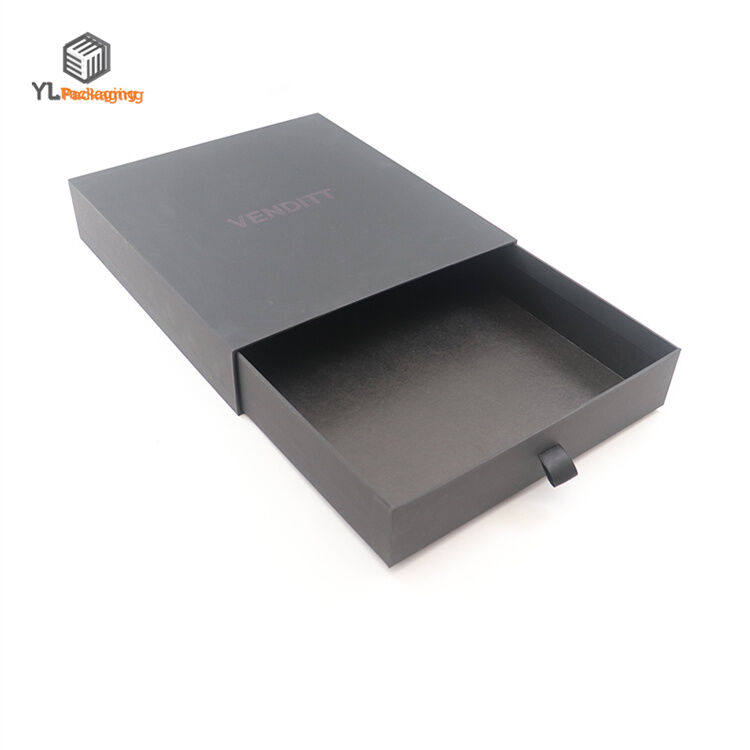 custom clothing boxes