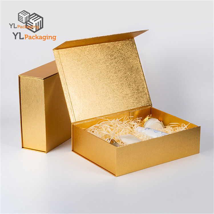 Custom Favor Paper Packing Gold Box open