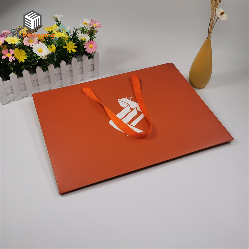 paper bags for clothing packaging