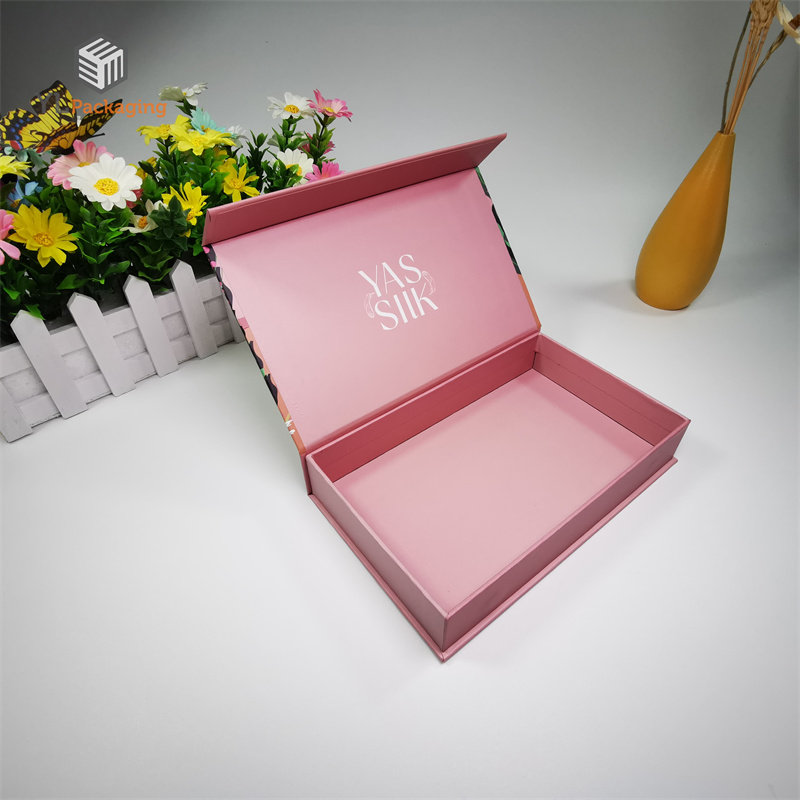 silk scarf packaging