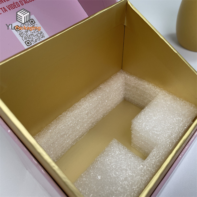 packaging box cosmetics detail
