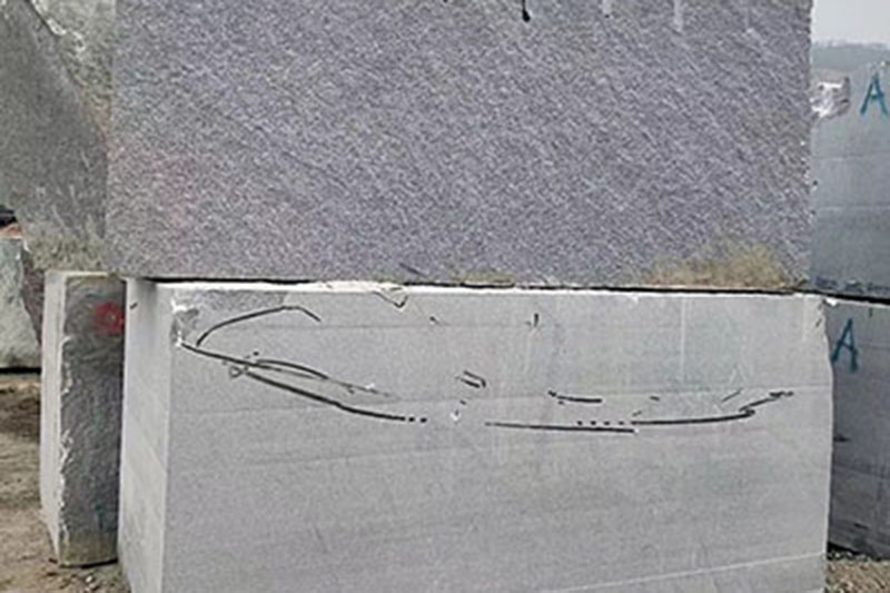 Lu Grey granite paving