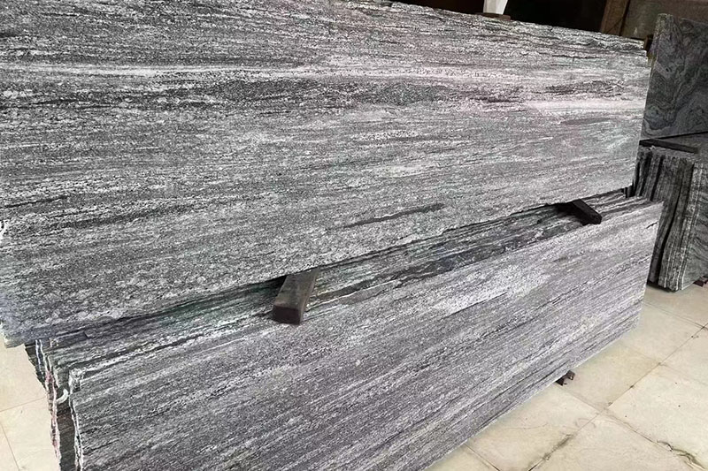 Negro Santiago granite paving