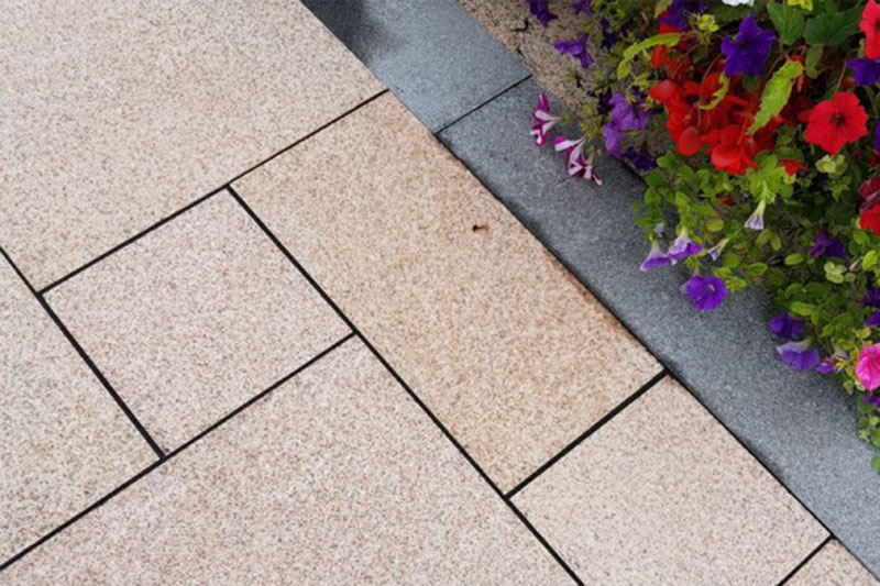 Yellow granite paving 
