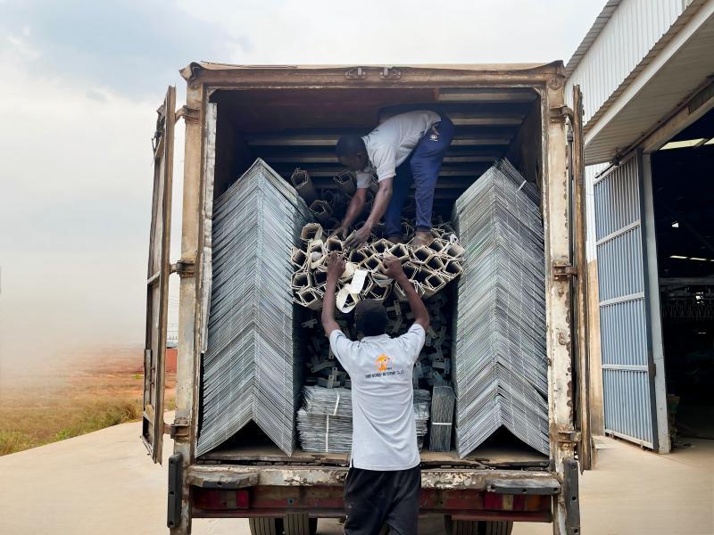 Nigeria battery cage (2)