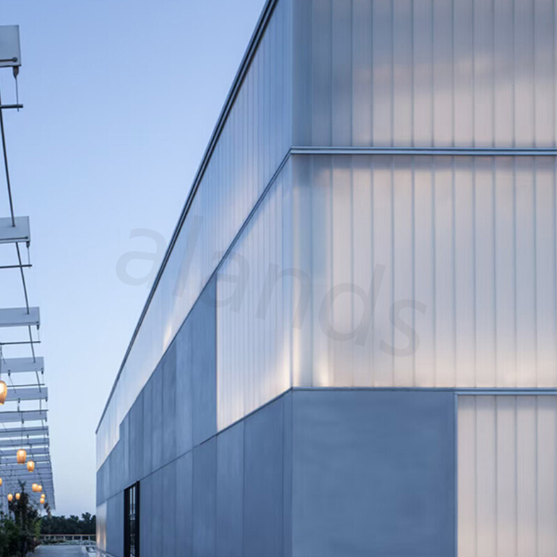 لوح مجوف من البولي كربونات - 2100×5800 مم و2100×11800 مم