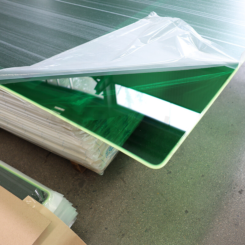 لوح أكريليك أخضر شفاف – وضوح عالي، متين ومتعدد الاستخدامات