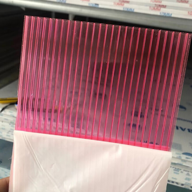 Feuille creuse colorée en polycarbonate et feuille solaire en PC