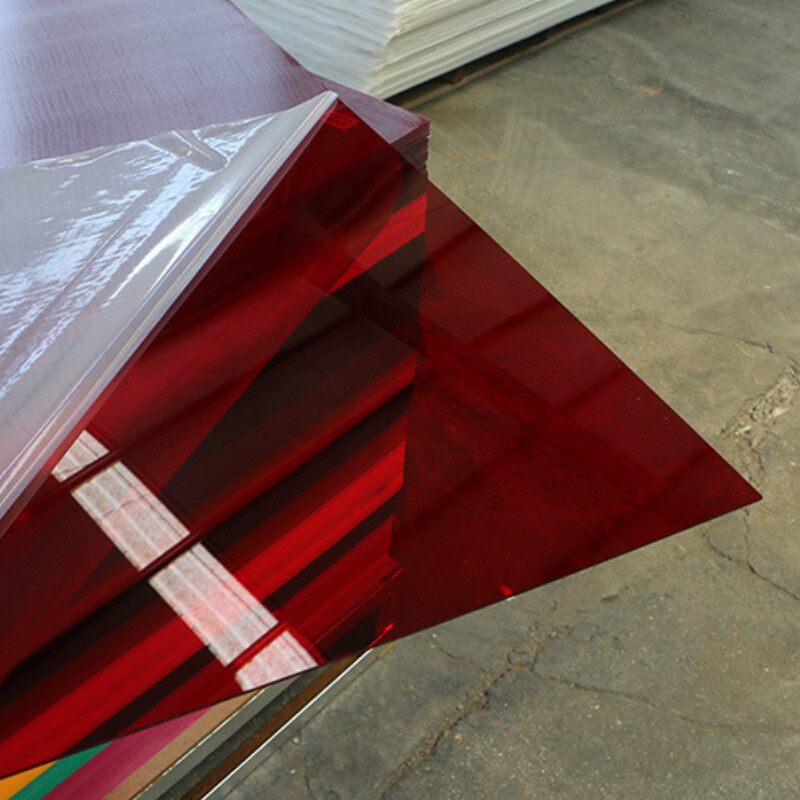 Plaque de plexiglas rouge translucide | Panneau en PMMA semi-transparent