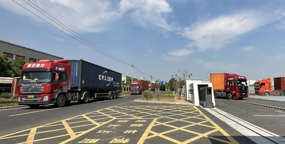 Busy production, tight progress, and fighting in the fourth quarter