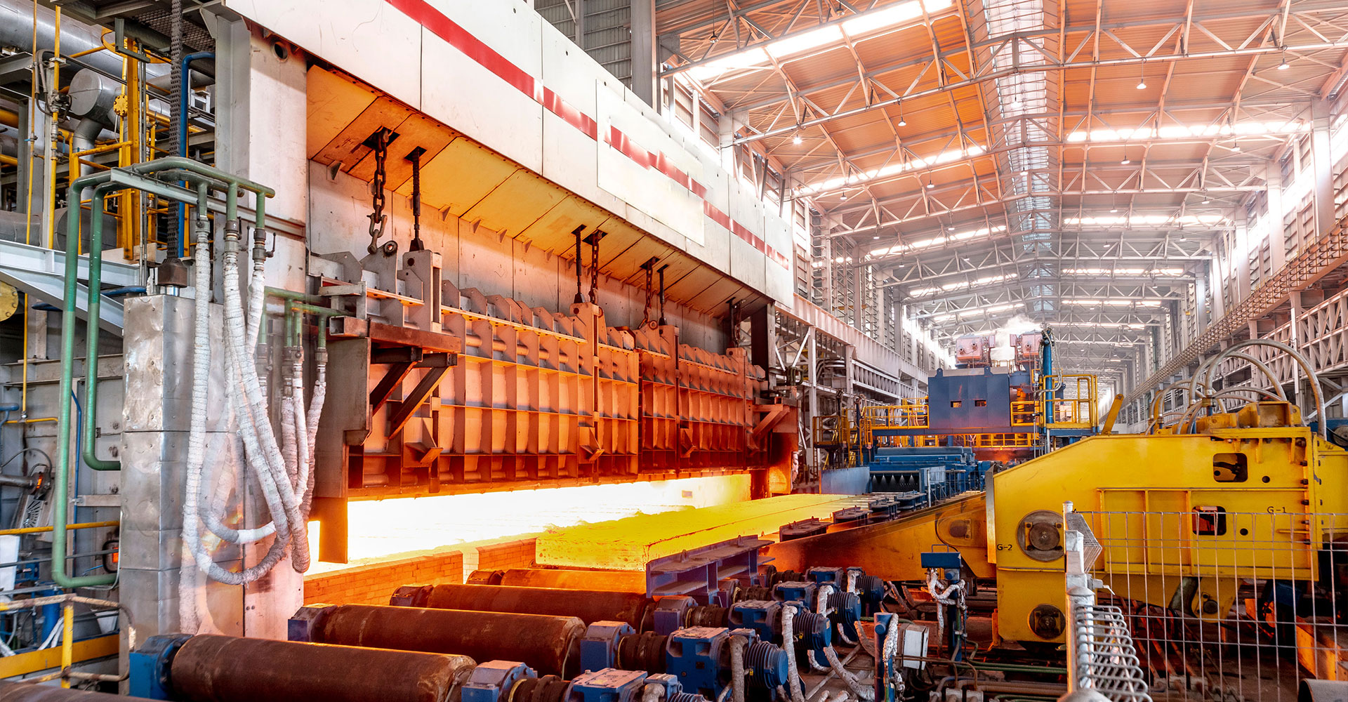 The low-cost method connects China's steel resources with the world's trade needs