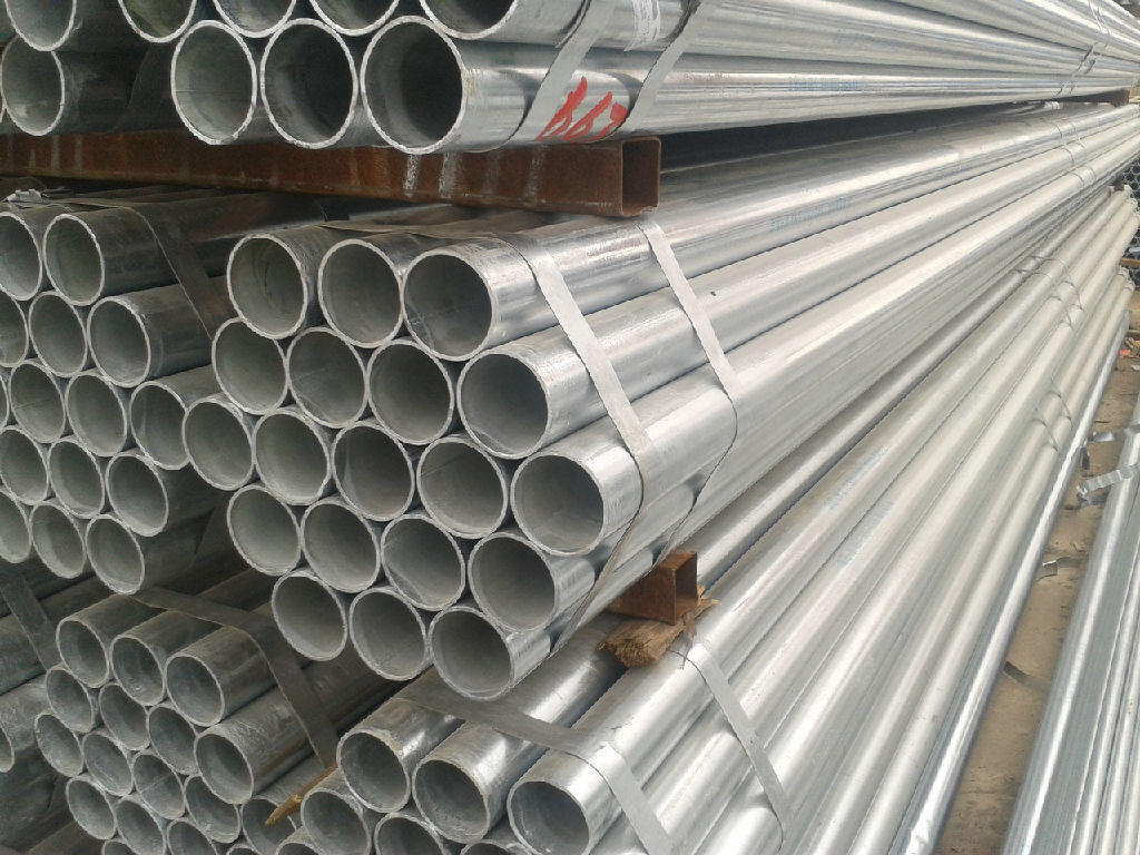 The annual production capacity is 15,000 tons