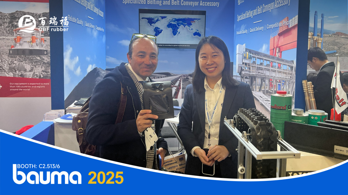 德国宝马展现场照片-12(1).jpg 德国宝马展现场照片-12(1).jpg