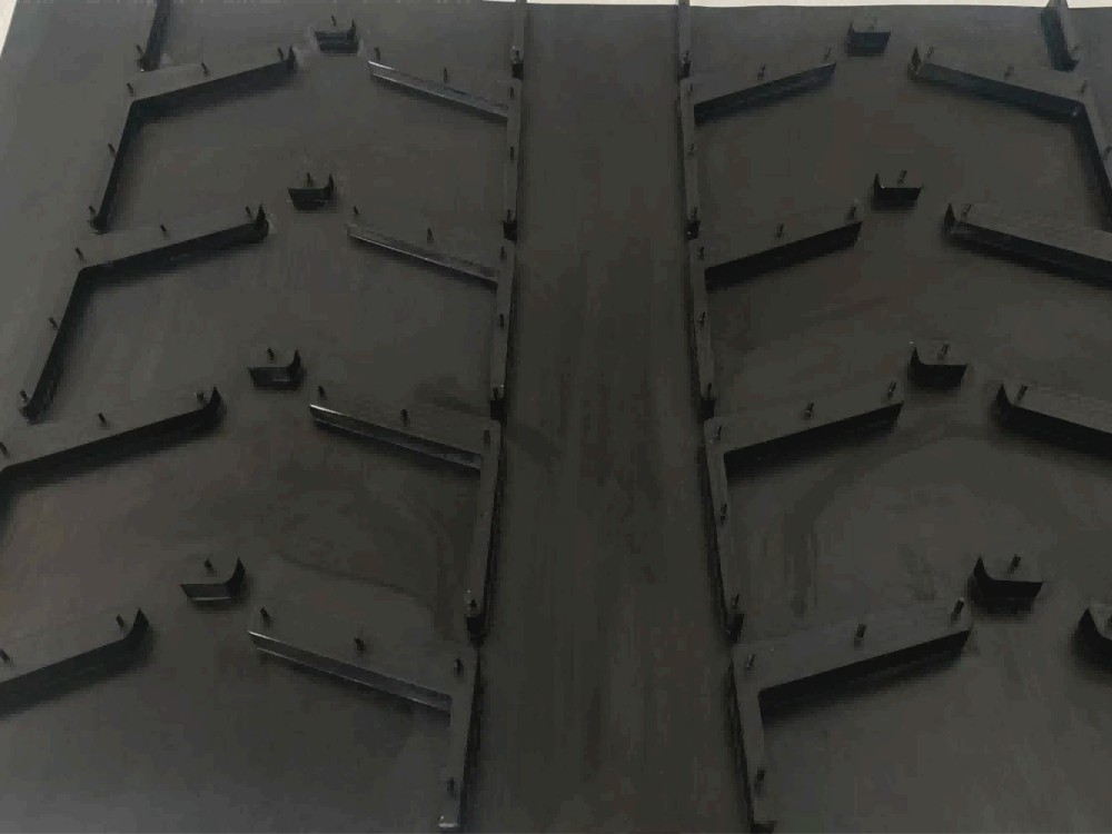 Chevron Conveyor Belt