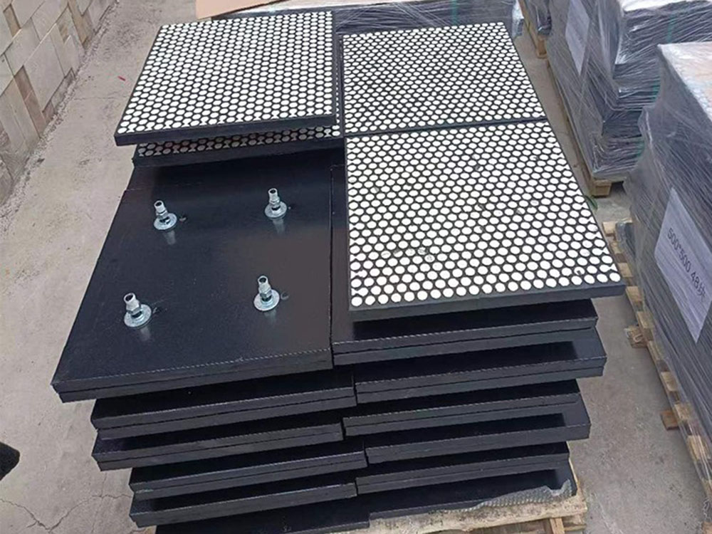 Ceramic Wear Lining