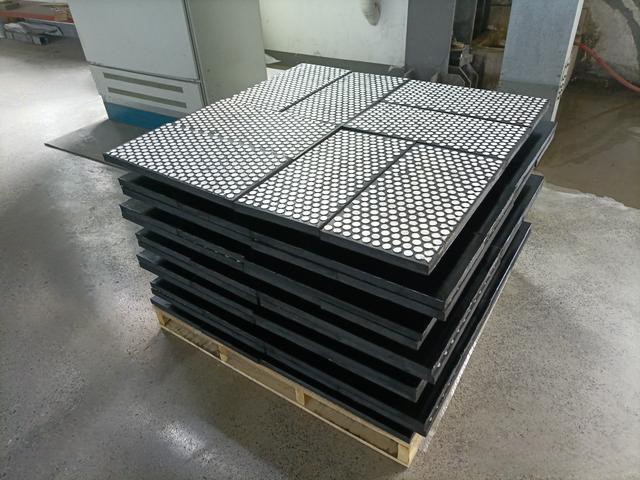 Ceramic Wear Lining