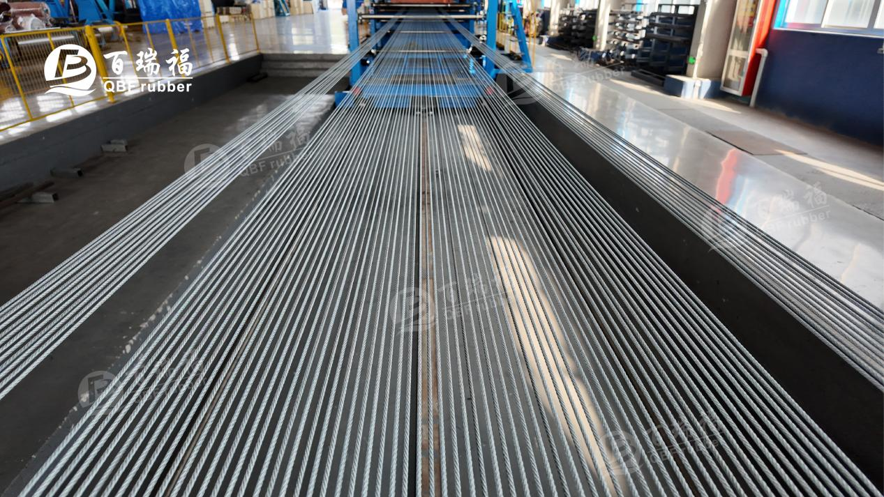 Sidewall Conveyor Belt Sagging Solutions: QBF rubber Free Zone Base Belt Design Extends Service Life by 30% Sidewall Conveyor Belt Sagging Solutions: QBF rubber Free Zone Base Belt Design Extends Service Life by 30%