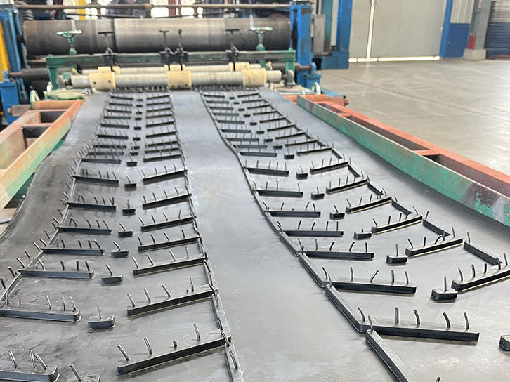 Chevron Conveyor Belt