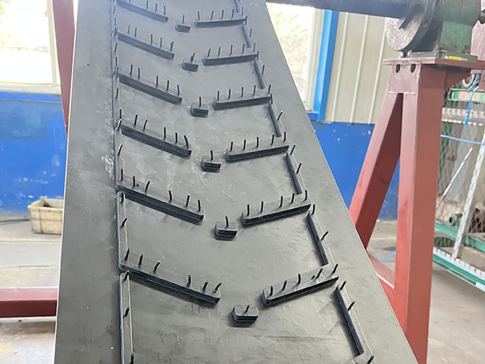 Chevron Conveyor Belt