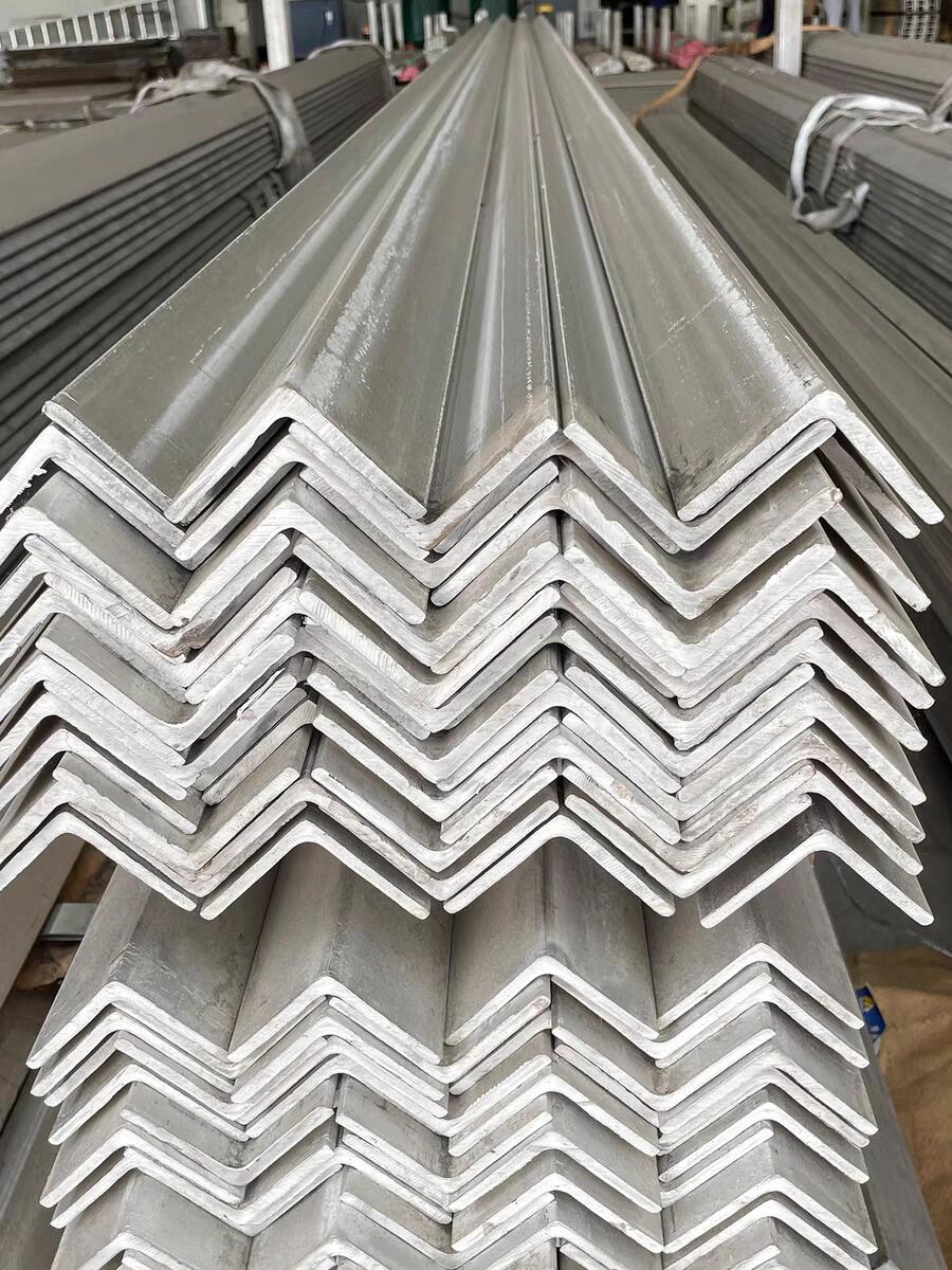 S355J0H Carbon steel Angle 