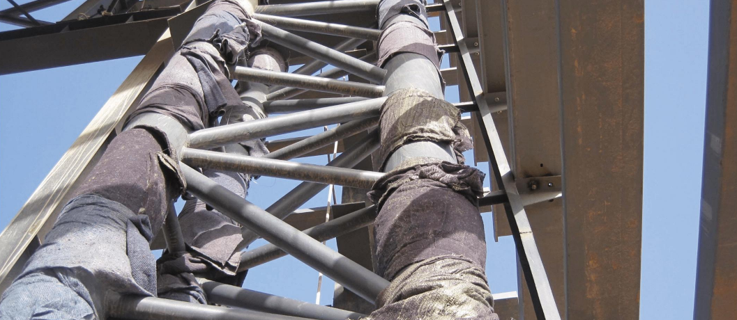 Ultra-high voltage transmission and transformation tower (wind resistance design)