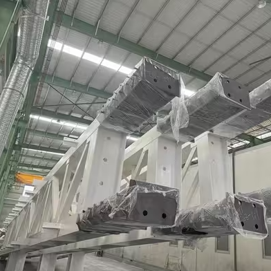 Vertical steel truss structure