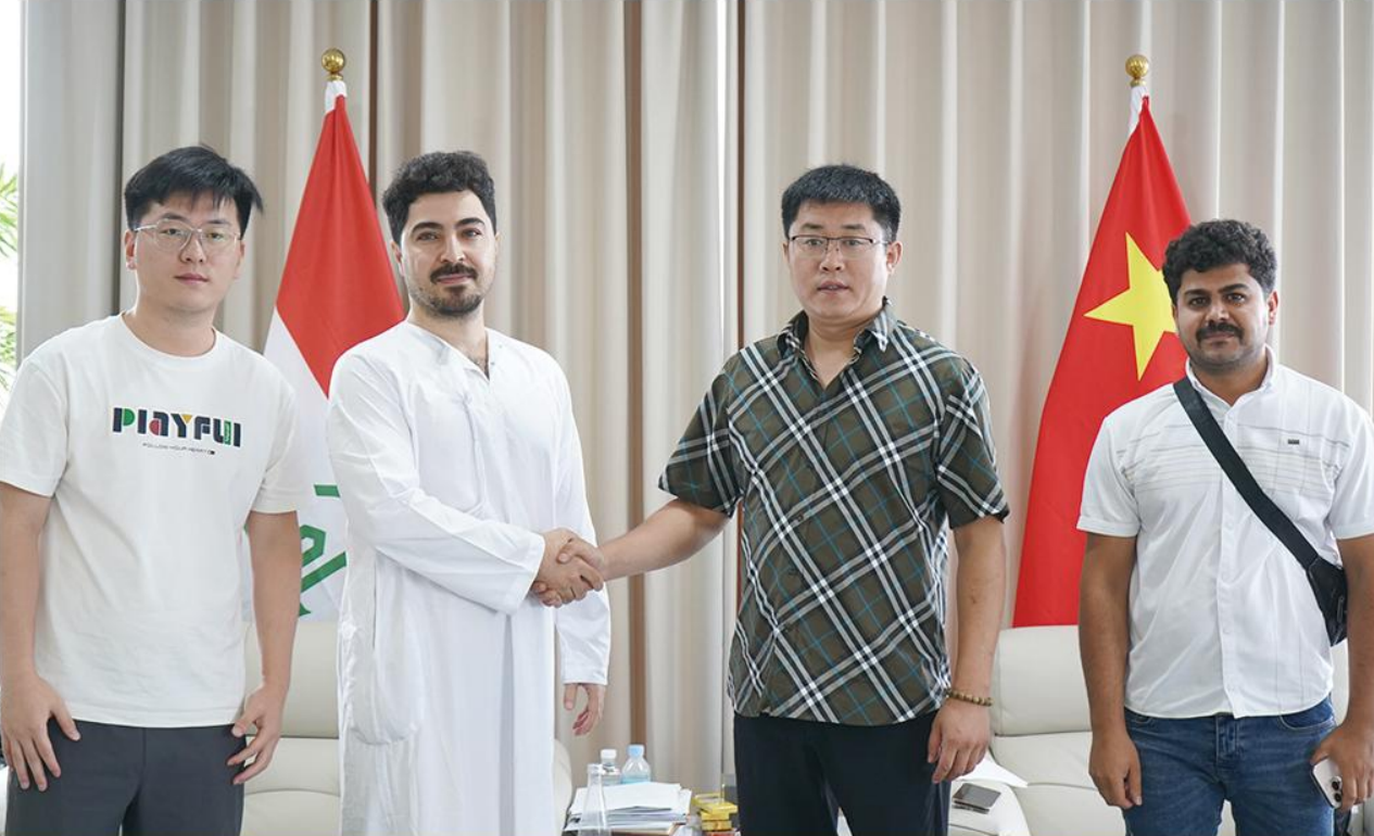 Indonesian client Mallowah Vincent visited our company to explore new avenues for cooperation.