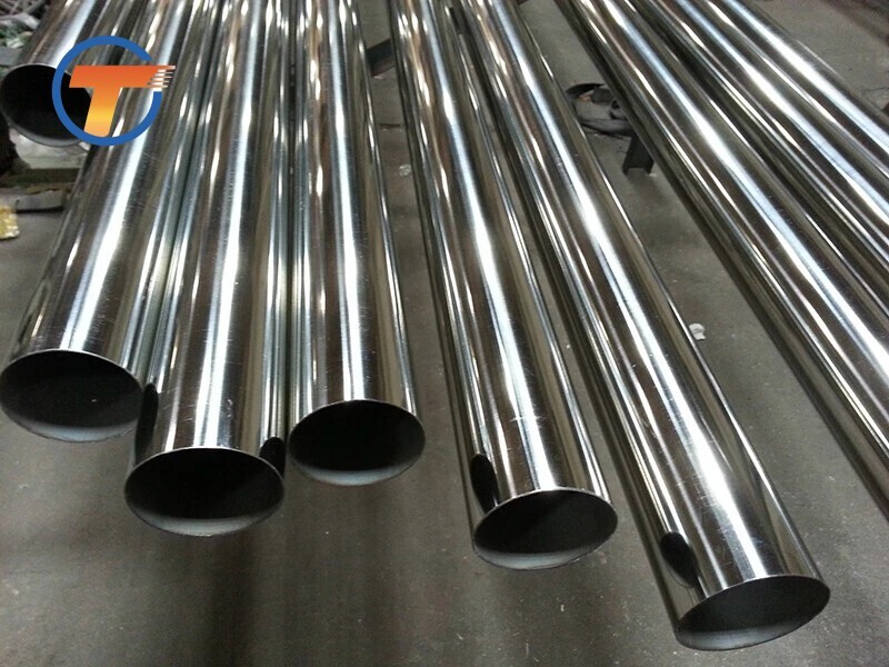Precision-cut 303 Stainless Steel Rectangular Pipe/Tube