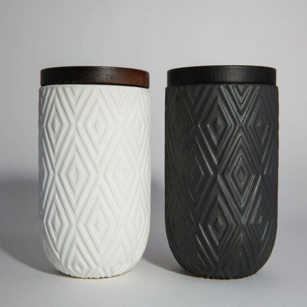 ODM OEM  Luxury Scented Ceramic Candle Holder Classic Home Decoration Natural Essential Oil